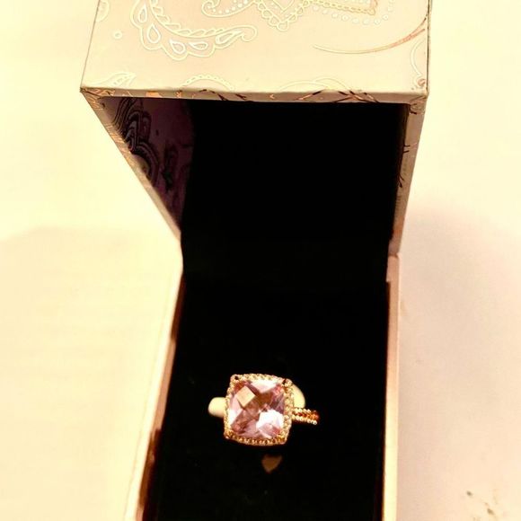 PEERMONT PRINCESS CUT PINK QUARTZ RING ,ROSE GOLD PLATED - Picture 3 of 3
